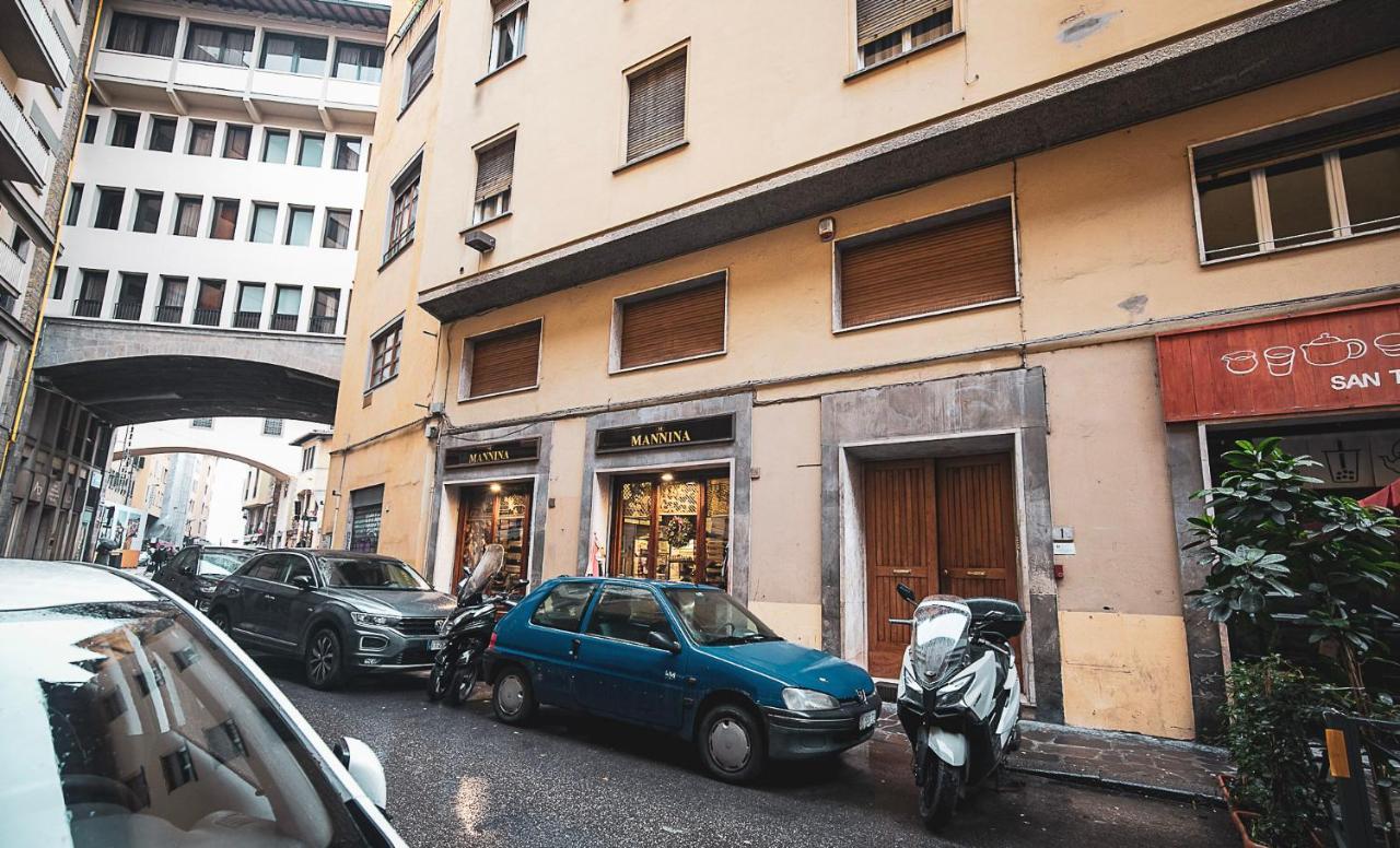 Acacia Firenze - Avocado Apartment Luaran gambar