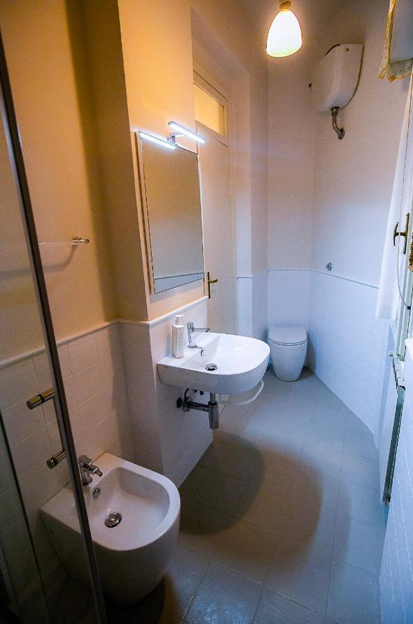 Acacia Firenze - Avocado Apartment Luaran gambar
