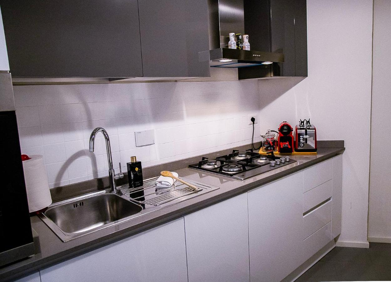 Acacia Firenze - Avocado Apartment Luaran gambar